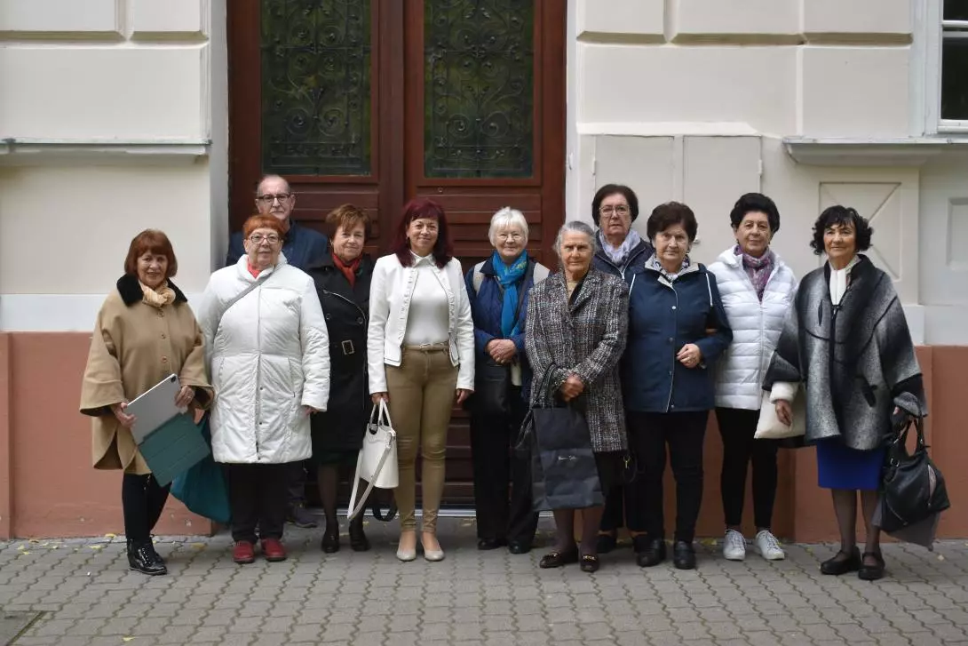 Alumni-találkozó a főiskolán.
