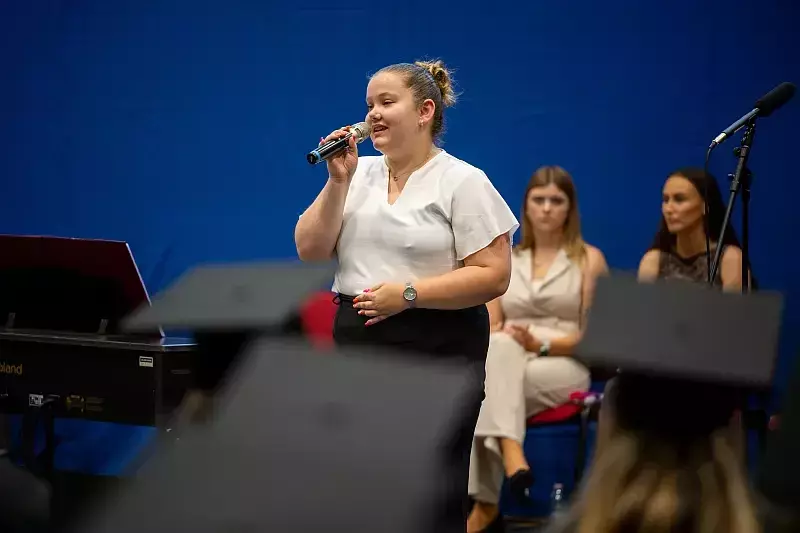 Diplomaátadó ünnepség az EJF-en.