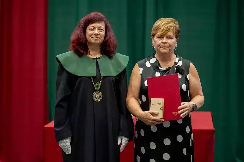 Diplomaátadó ünnepség az EJF-en.
