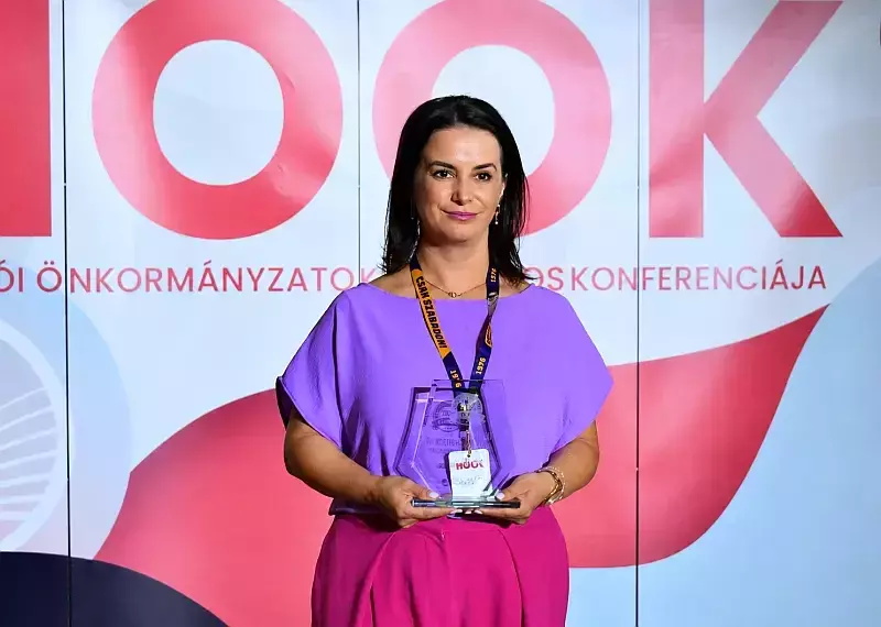 Ladányi Éva