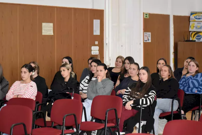 Barna Miklós előadása az EJF-en