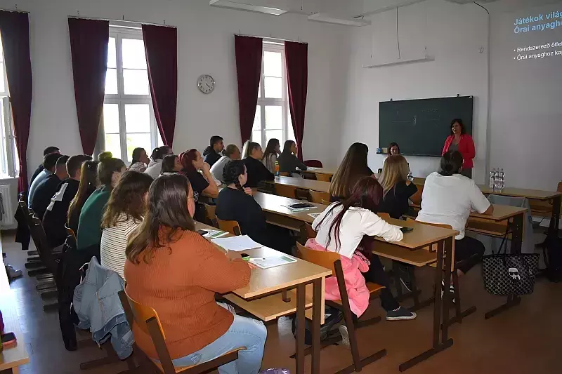HSUP: Kredit, online tanulás, mentorálás, ösztöndíj!