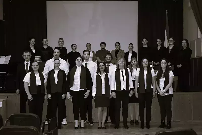 A szabadság hangjai: hallgatóink emlékezése 1956 hőseire